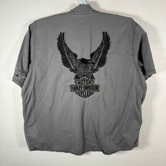 Harley-Davidson Other - Harley-Davidson Shirt Mens 2XL Gray Eagle Graphic Short Sleeve Biker Moto Button